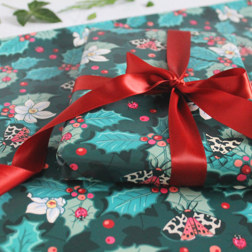 Holly Christmas Wrapping Paper pack of 2 Sheets with Tags