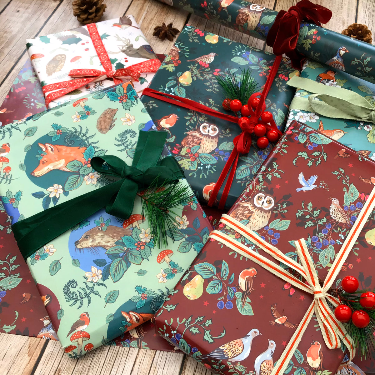 Seasons Tweetings on Burgundy Christmas Gift Wrap Pack of 2