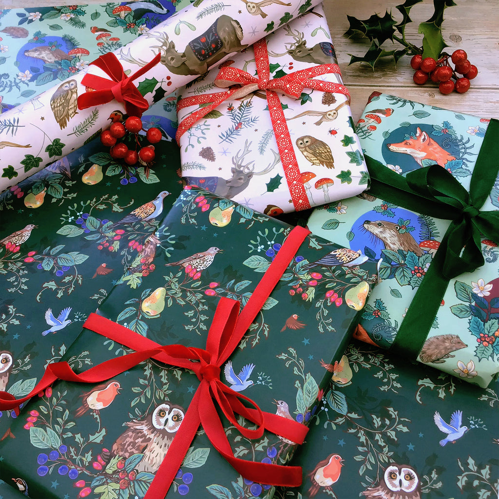 Seasons Tweetings on Dark Green Christmas Gift Wrap Pack of 2